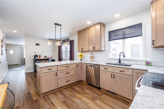 Foto del edificio - 207 W Ivy St