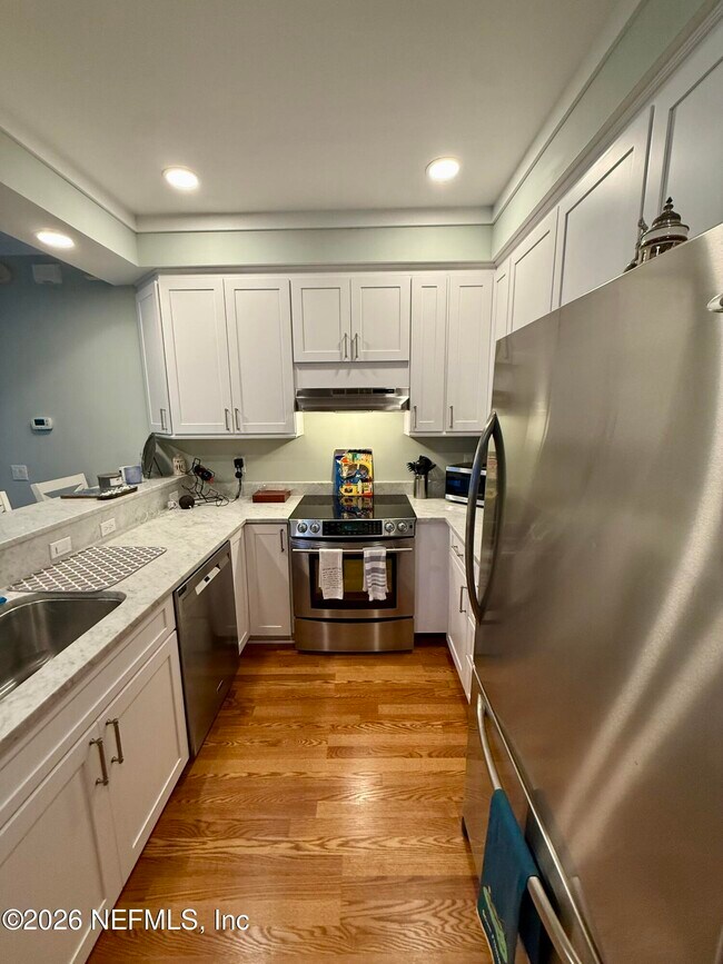 Foto del edificio - 359 Ahern St