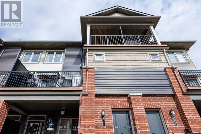 Building Photo - 197-197 Anthracite Private