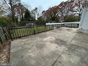 Building Photo - 46627 Yorktown Rd