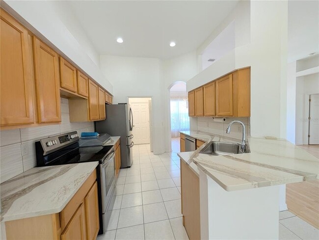 Building Photo - 5608 New Covington Dr