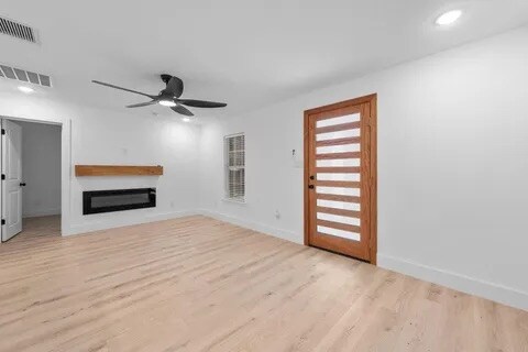 Foto del edificio - 842 E Laramie Ln