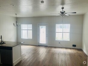Building Photo - 335 N 100 W
