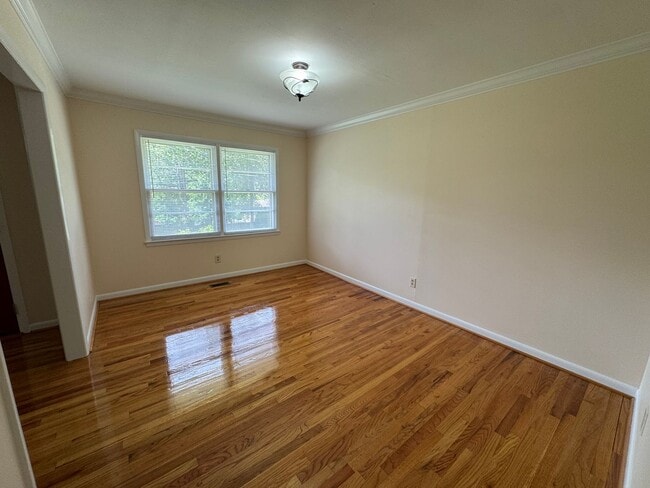 Building Photo - Adorable 3-Bed, 2-Bath Home on Noccalula M...
