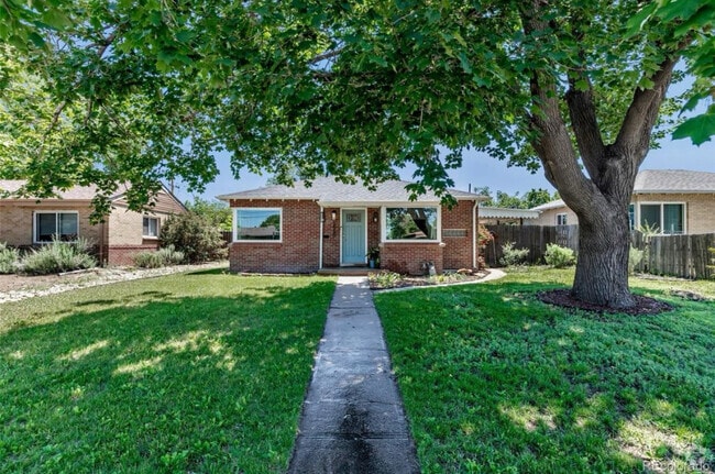 Building Photo - 3550 Magnolia St