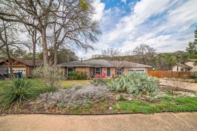 Building Photo - 2624 Barton Hills Dr
