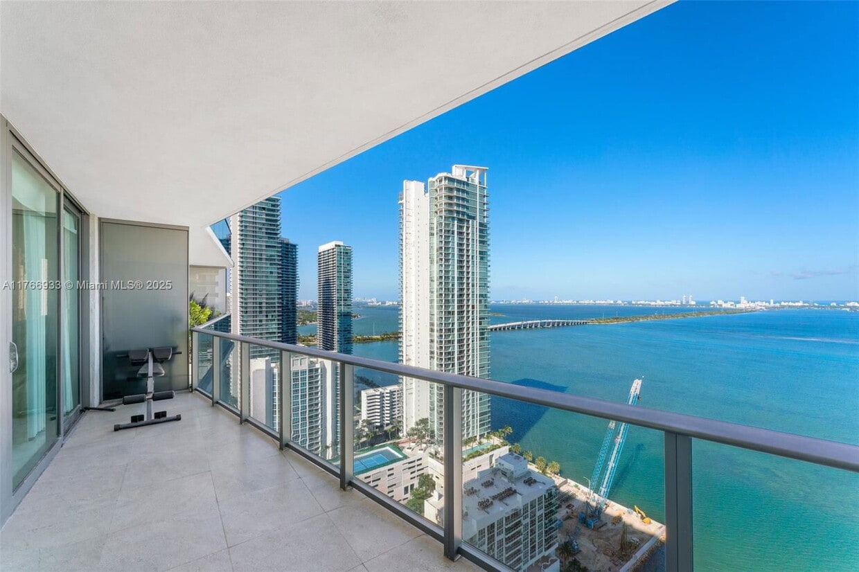 Photo - 460 Northeast 28th Street Apt #A3407, Miami, FL 33137 - 2 BR 2 BA Condo