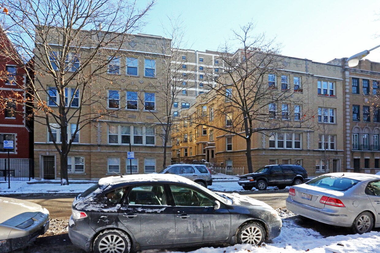 Primary Photo - 6811-6819 N Lakewood Ave