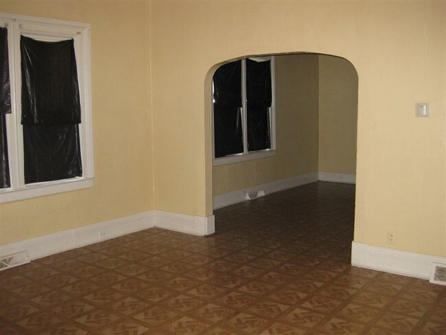 Building Photo - 1820 Locust St