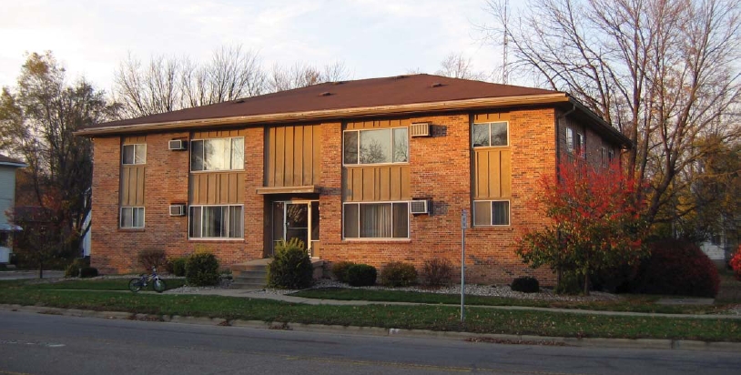 Primary Photo - Center Street Apartments