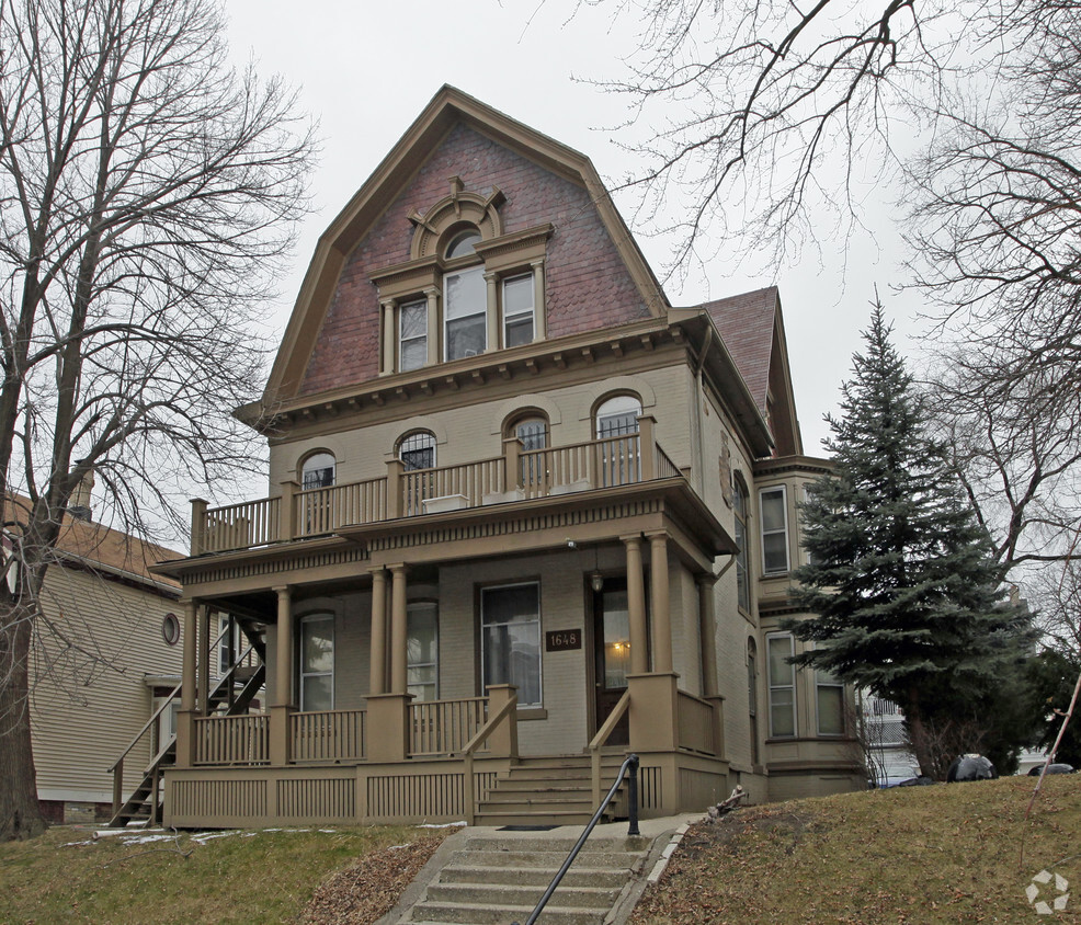 Primary Photo - 1648 N Jackson St