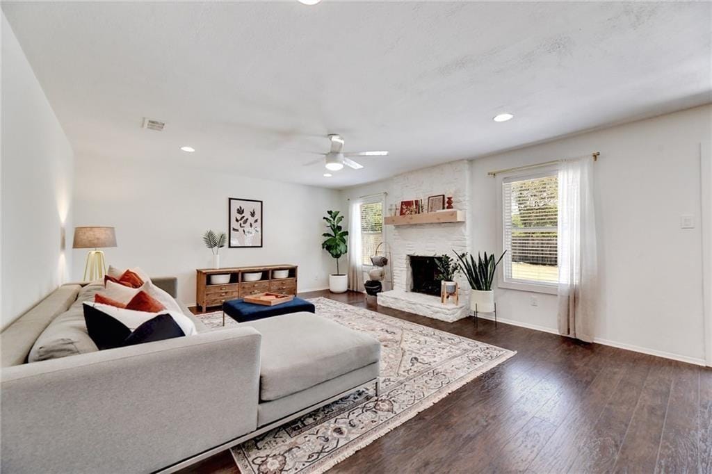 Foto principal - 8308 Roan Ln