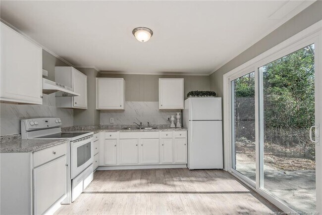 Foto del edificio - 1401 Briarcliff Dr
