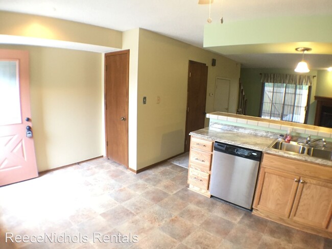 Foto del edificio - 729 SW Liggett Rd