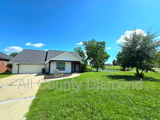 Foto del edificio - 1327 Country Club Dr