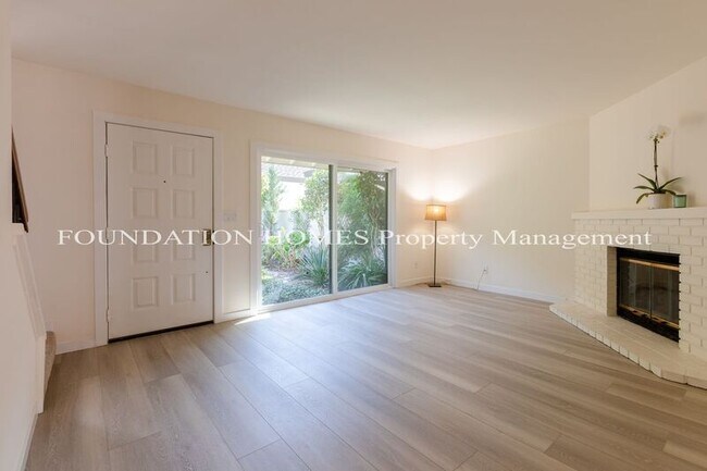 Building Photo - 64 Village Cir