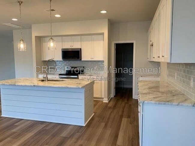 Building Photo - 603 McLernon Trce