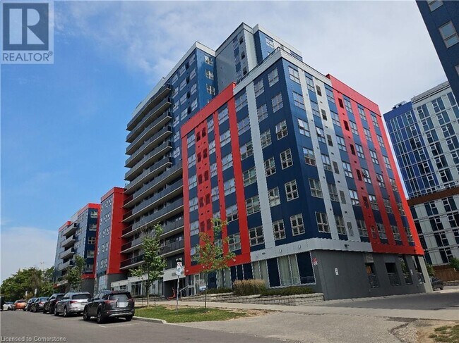 Building Photo - 258B Sunview St