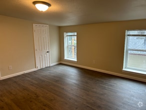 Building Photo - 2600 Harwood St