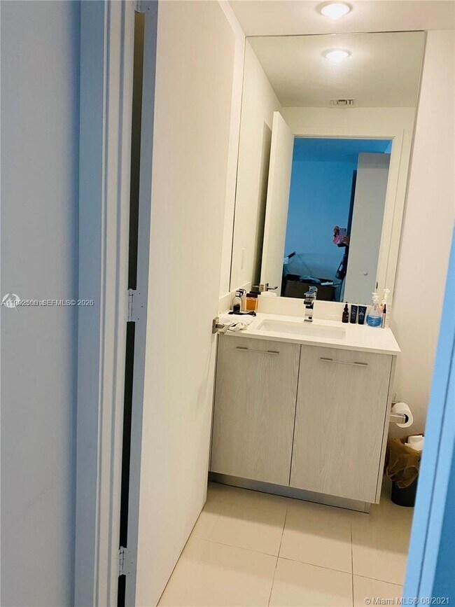 Foto del edificio - 55 SW 9th St