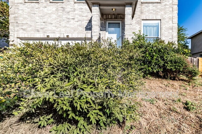Building Photo - 9119 Spiral Woods