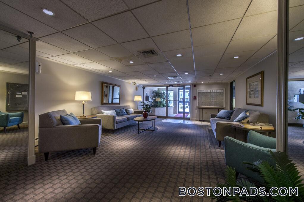 Foto principal - 385 Massachusetts Ave