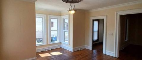 Foto del edificio - 119 N Longwood St