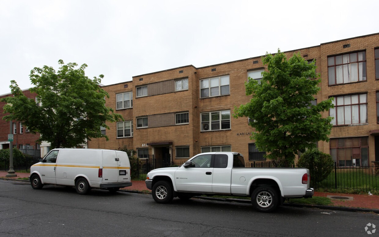 Foto del edificio - 612 12th St NE