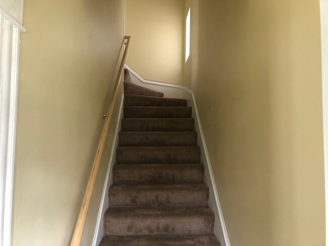 Foto del edificio - 1634 Victoria Ave