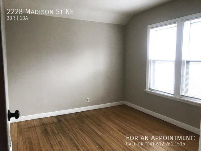 Building Photo - 2228 NE Madison St