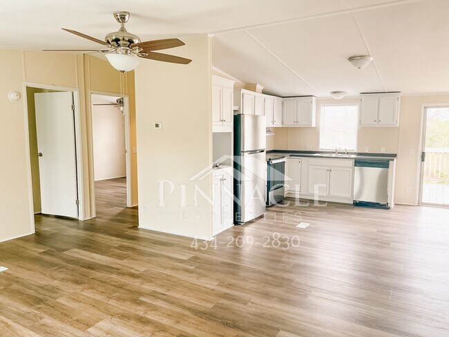 Foto del edificio - 900 Rockbridge Ave