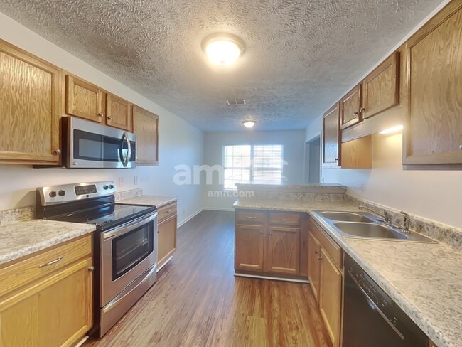 Building Photo - 3178 Holsted Drive