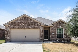 Building Photo - 6120 Chalk Hollow Dr
