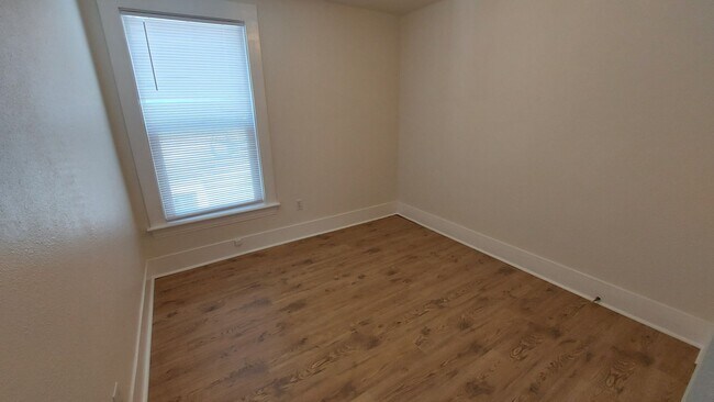 Foto del edificio - 3217 Hoyt Ave
