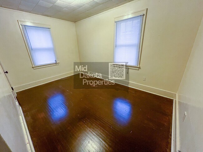 Foto del edificio - 500 S Wisconsin- 2 bedroom house