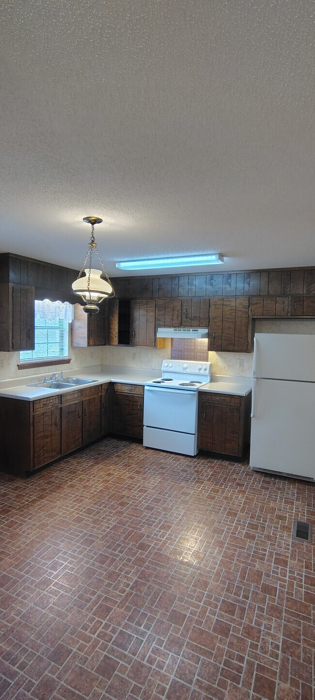 Foto del edificio - 126 Old Charleston Rd NE