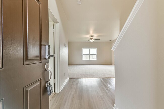 Foto del edificio - 1123 Rare Fancy Dr