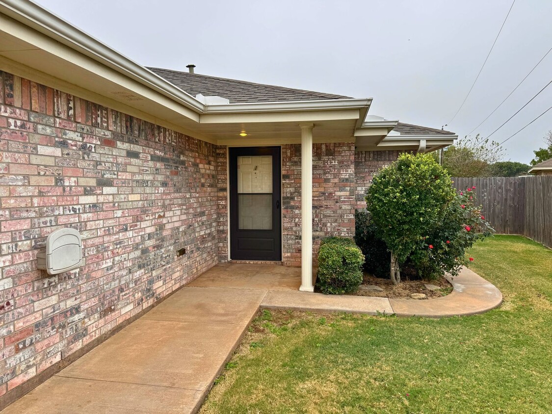 Foto principal - 5426 Ricci St