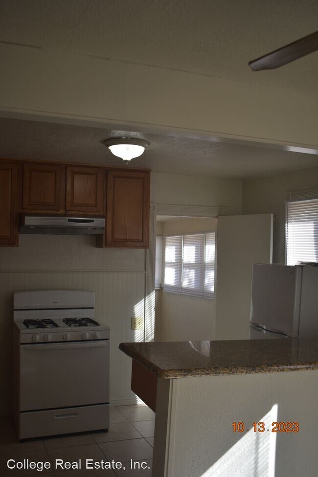 Foto del edificio - 1 br, 1 bath House - 2611 W. Acacia St.