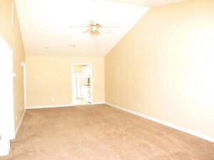 Foto del edificio - 334 Greendale Pl