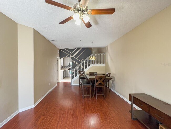 Building Photo - 13157 Center Square Dr