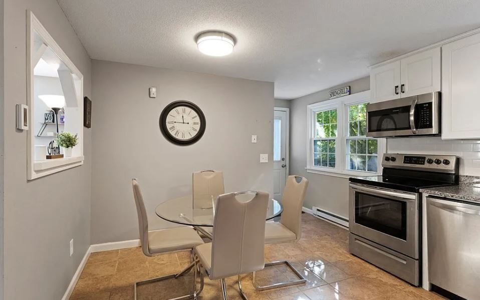 Foto principal - 235 Starling Rd