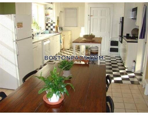 Foto principal - 180 Medford St