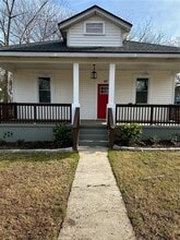 Building Photo - 46 Akron St