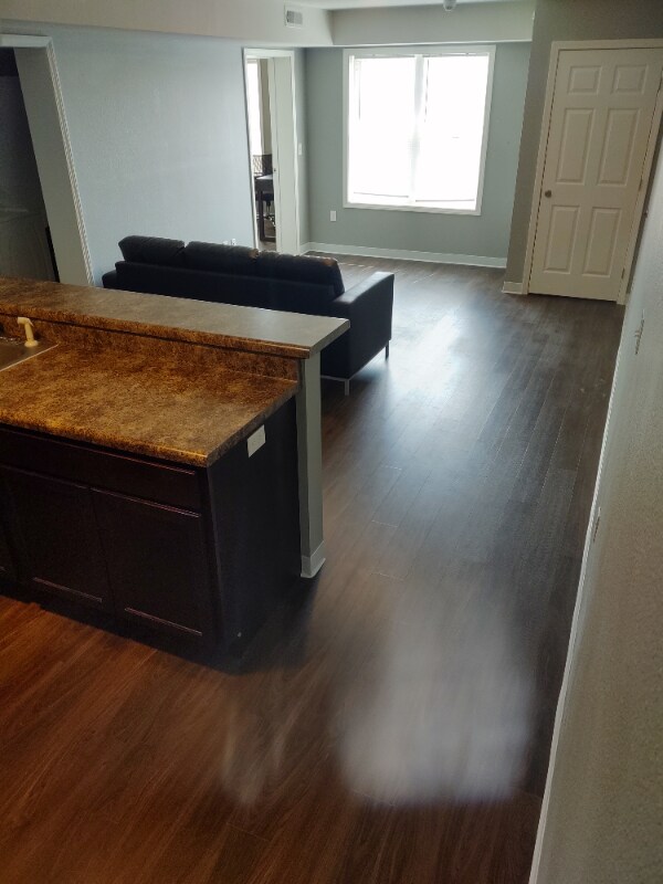 Foto del edificio - 825 Kirkwood Pkwy SW