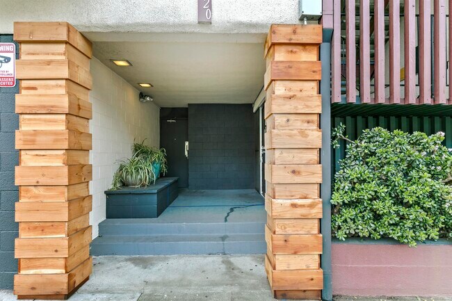 Foto del edificio - 2820 Park Blvd