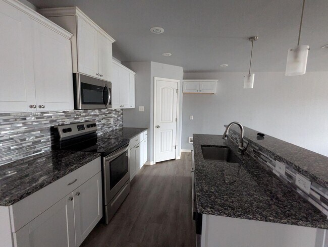 Foto del edificio - 1302 N Clinton Ave