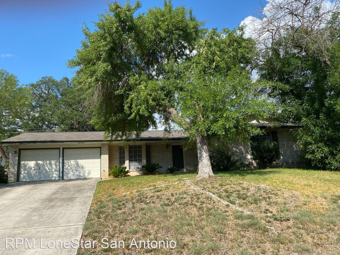 331 Shin Oak Dr, Live Oak, TX 78233 House Rental in Live Oak, TX