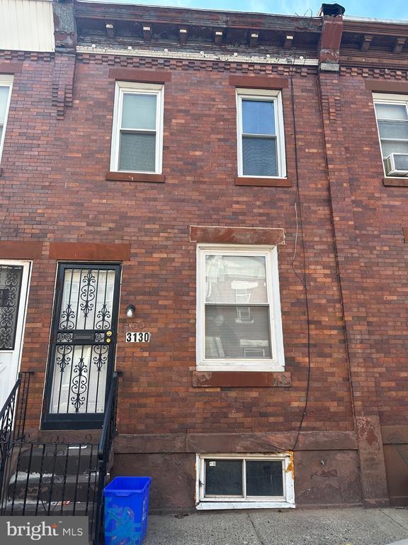 Primary Photo - 3130 N Bambrey St