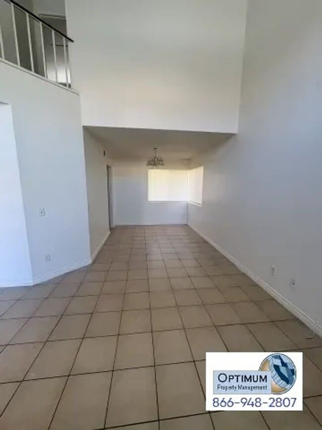 Building Photo - Charming 3-bedroom, 2-bathroom two-story home